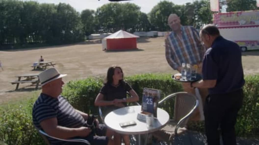 Gemist Familie Gillis massa is kassa Peter en Nicol vieren