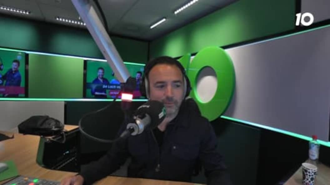 Gemist KIJK Radio 10 Ysatis wint €25.000 met De Lach van 10! Gemist KIJK Radio 10 Ysatis wint €25.000 met De Lach van 10!