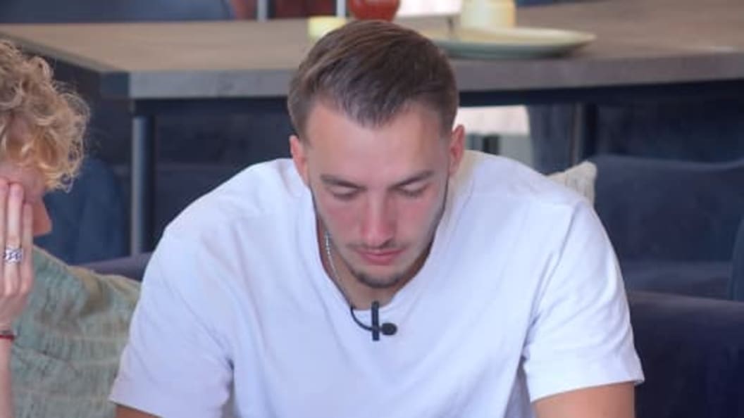 De Bondgenoten: Joey verdrietig om vertrek Kim Gemist? Kijk het hier terug