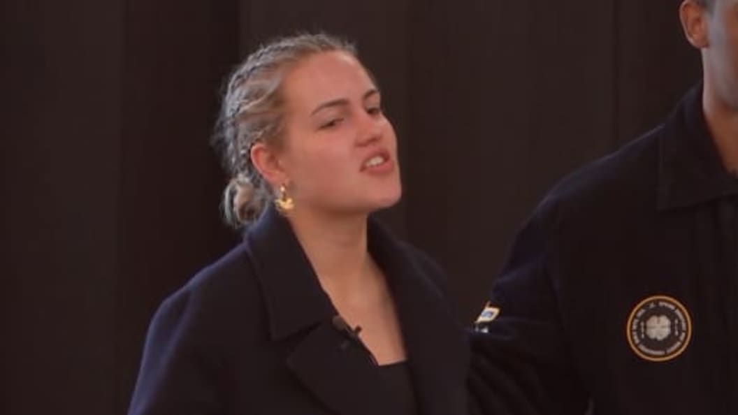 De Bondgenoten: Charissa niet te spreken van 'onrespectloos' gedrag Gemist?  Kijk het hier terug